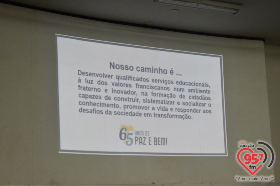 EIC realizada reunião com pais de alunos do 6° ao 9° anos do Ensino Fundamental