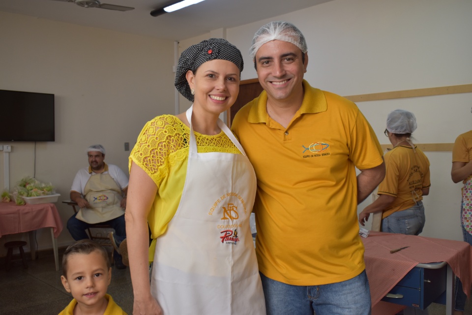 Equipes de Nossa Senhora realizam Porca à Paraguaia na São Carlos