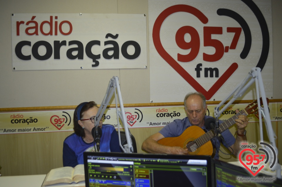 Rádio Coração transmite missa pelas vítimas e avanço do covid-19