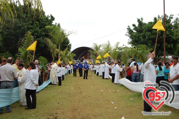 Romaria reúne milhares de fiéis no Santuário Diocesano de Aparecida na Vila São Pedro
