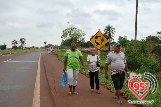 Romaria reúne milhares de fiéis no Santuário Diocesano de Aparecida na Vila São Pedro