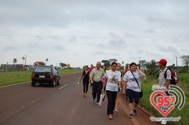 Romaria reúne milhares de fiéis no Santuário Diocesano de Aparecida na Vila São Pedro