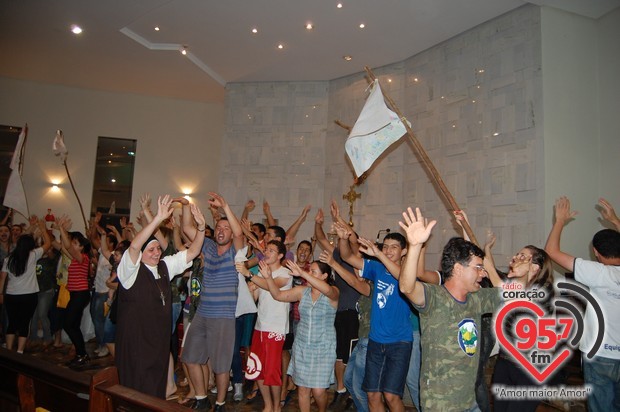 Emaús: Jovens vivenciam o Amor de Jesus em Acampamento