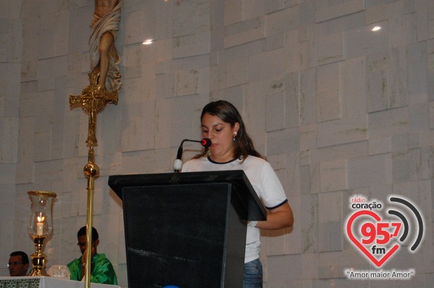 Emaús: Jovens vivenciam o Amor de Jesus em Acampamento