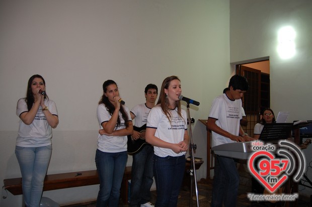 Emaús: Jovens vivenciam o Amor de Jesus em Acampamento