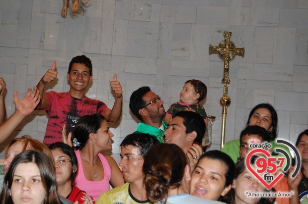 Emaús: Jovens vivenciam o Amor de Jesus em Acampamento