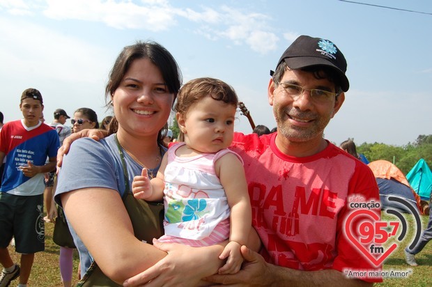 Emaús: Jovens vivenciam o Amor de Jesus em Acampamento
