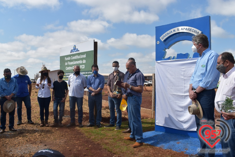 Produtores de Dourados inauguram granja pioneira no Brasil em ração líquida para suínos