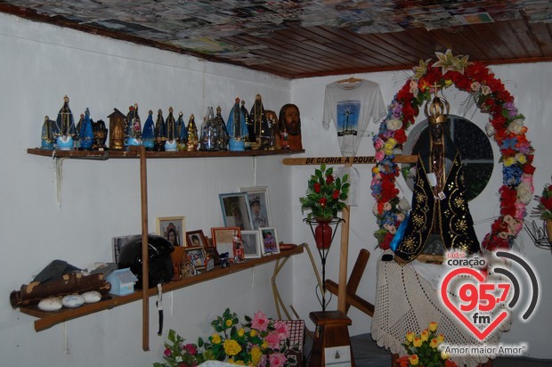 Missa especial marca despedida de Padre Alex Messias da Vila São Pedro