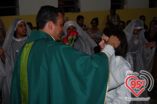 Missa especial marca despedida de Padre Alex Messias da Vila São Pedro