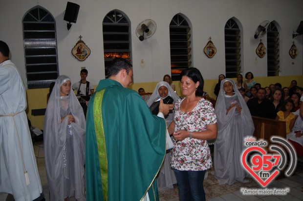 Missa especial marca despedida de Padre Alex Messias da Vila São Pedro