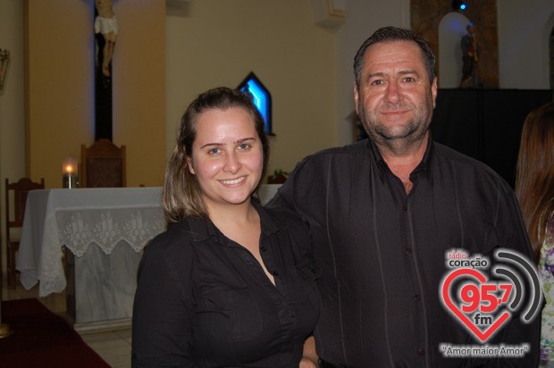 Missa especial marca despedida de Padre Alex Messias da Vila São Pedro