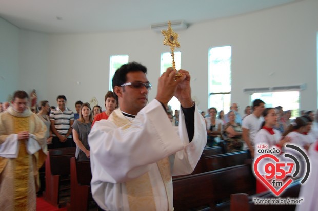 Paróquia São Carlos celebra dia do padroeiro
