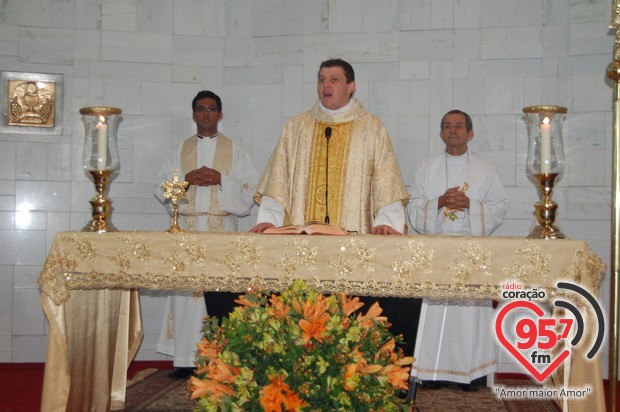Paróquia São Carlos celebra dia do padroeiro