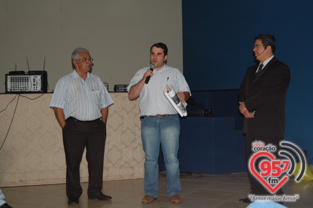 Funcionários da FTM participam de curso de atendimento ao cliente na ACED