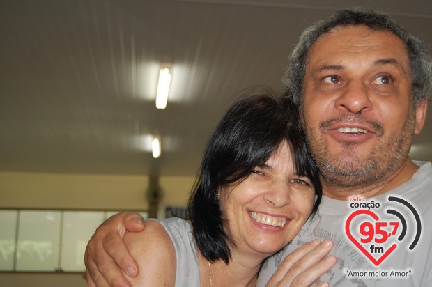Casais da paróquia São Carlos realizam confraternização