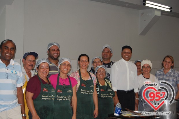 Padroeira: Catedral realiza almoço de confraternização