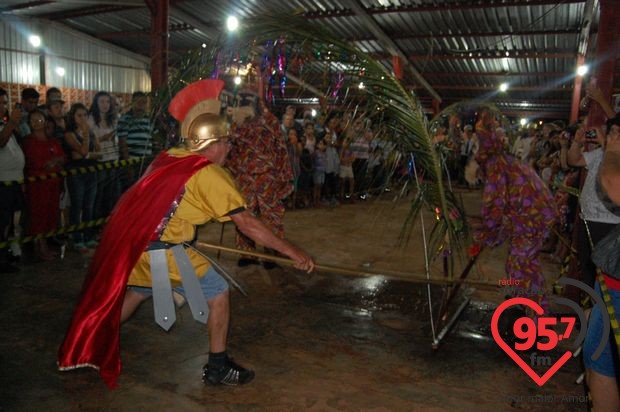 Festa da Folia de Reis anima distrito de Santa Terezinha