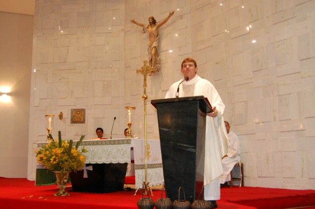 Em missa especial, Irmã Keller se despede da Diocese de Dourados