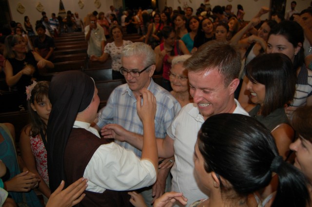 Em missa especial, Irmã Keller se despede da Diocese de Dourados