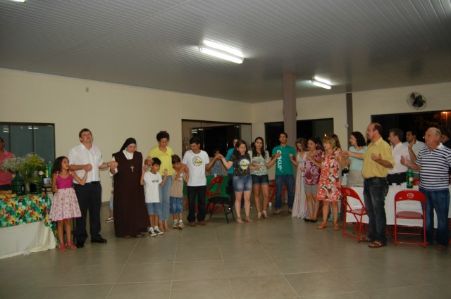 Em missa especial, Irmã Keller se despede da Diocese de Dourados