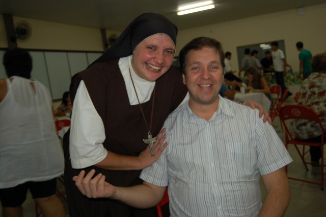 Em missa especial, Irmã Keller se despede da Diocese de Dourados