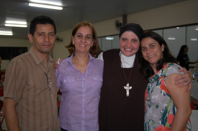 Em missa especial, Irmã Keller se despede da Diocese de Dourados