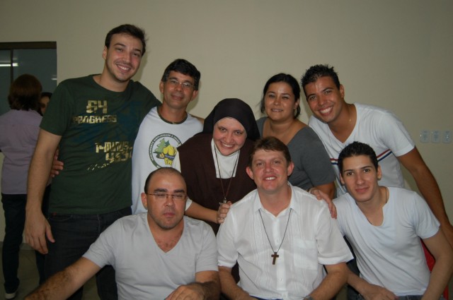 Em missa especial, Irmã Keller se despede da Diocese de Dourados