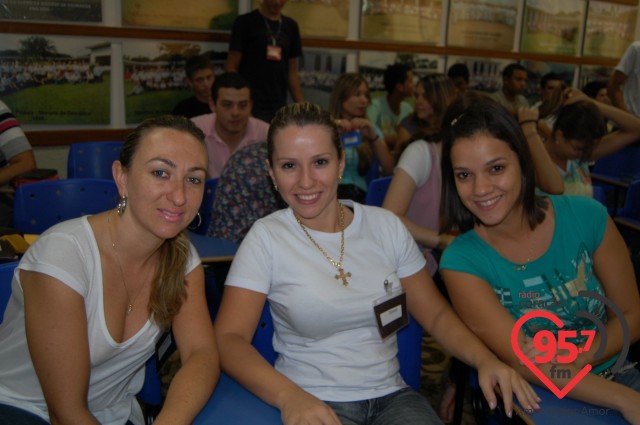 Ministério jovem RUAH realiza retiro no IPAD