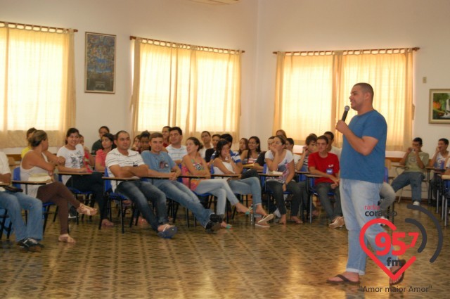 Ministério jovem RUAH realiza retiro no IPAD