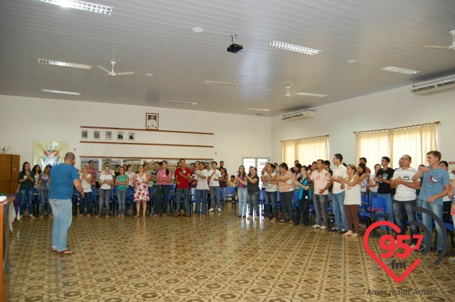 Ministério jovem RUAH realiza retiro no IPAD