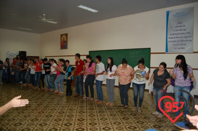 Ministério jovem RUAH realiza retiro no IPAD