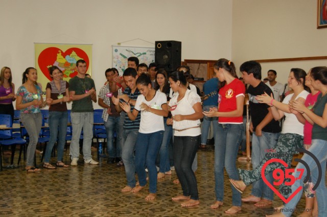 Ministério jovem RUAH realiza retiro no IPAD