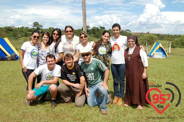 Carnaval do acampamento Emaús; veja fotos