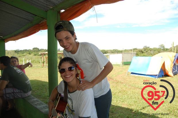 Carnaval do acampamento Emaús; veja fotos