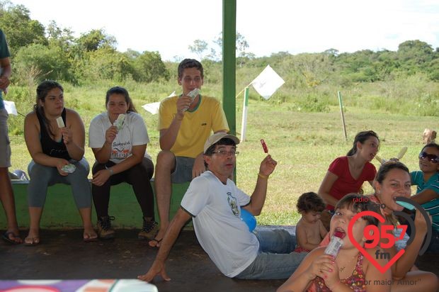 Carnaval do acampamento Emaús; veja fotos