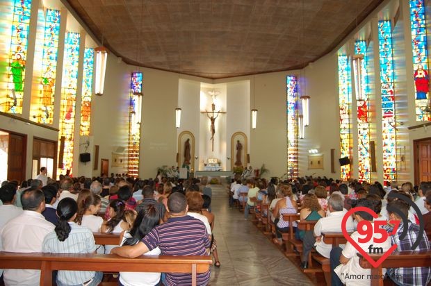 Frei Agnaldo toma posse como novo pároco em Rio Brilhante