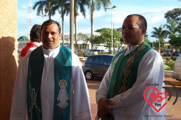 Frei Agnaldo toma posse como novo pároco em Rio Brilhante