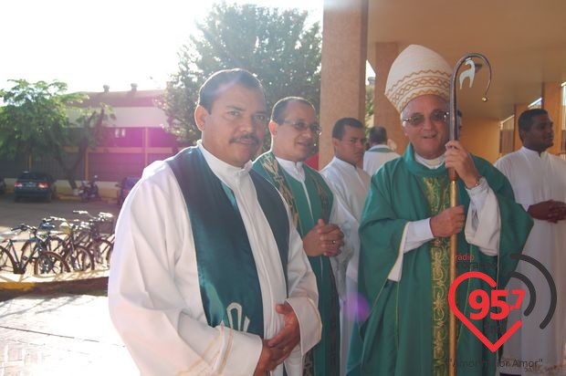 Frei Agnaldo toma posse como novo pároco em Rio Brilhante