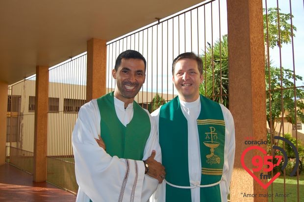 Frei Agnaldo toma posse como novo pároco em Rio Brilhante