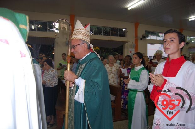 Frei Eterson toma posse como novo pároco em Dourados