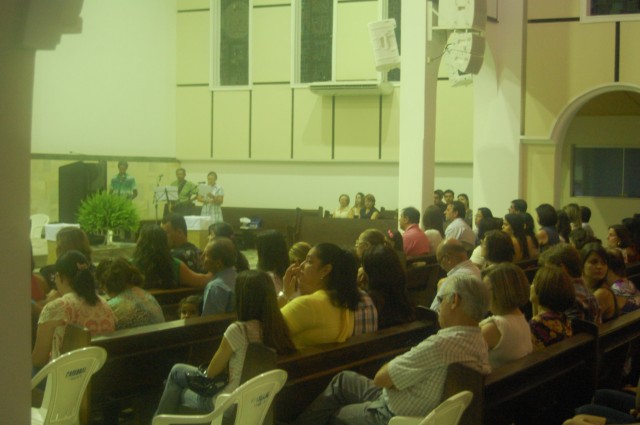 Missa especial celebra os 11 anos de Episcopado de Dom Redovino