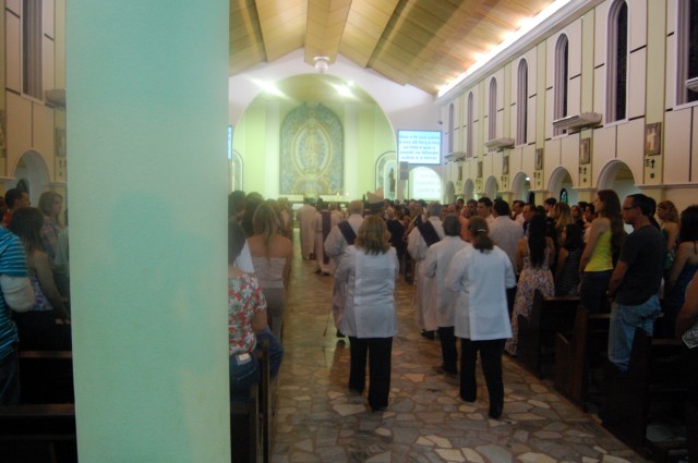 Missa especial celebra os 11 anos de Episcopado de Dom Redovino