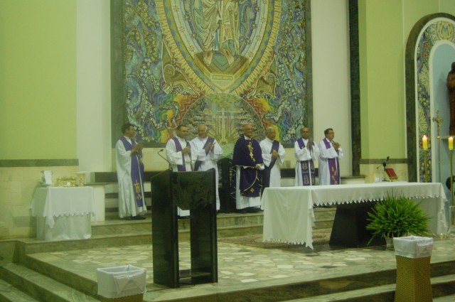 Missa especial celebra os 11 anos de Episcopado de Dom Redovino
