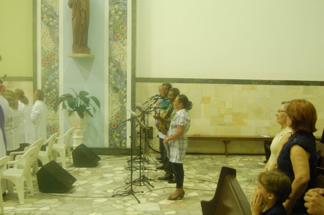 Missa especial celebra os 11 anos de Episcopado de Dom Redovino