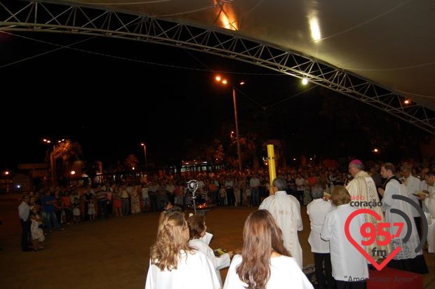 Vigília Pascal na Catedral; veja fotos