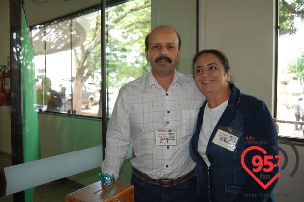 Churrasco comunitário na São Carlos; veja fotos