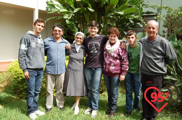Encontro vocacional reúne jovens em Dourados