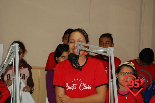 Coral Santa Clara homenageia as Mães ouvintes