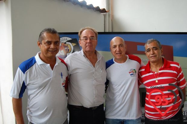Homenagens ao 'Dia do povo paraguaio'; veja fotos